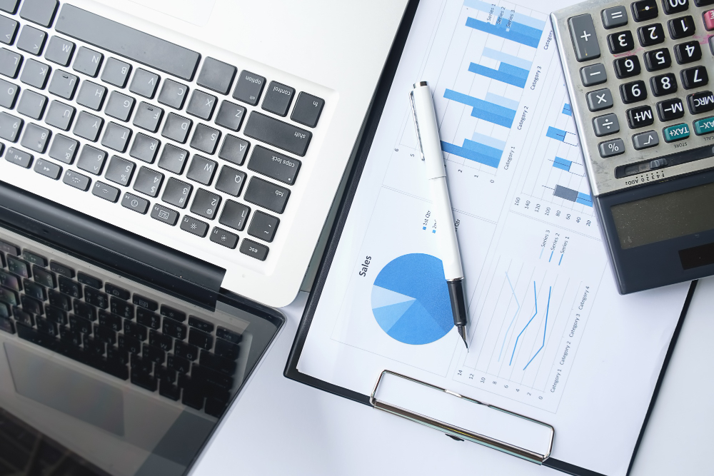 REVISORÍA FISCAL Y AUDITORÍA FINANCIERA